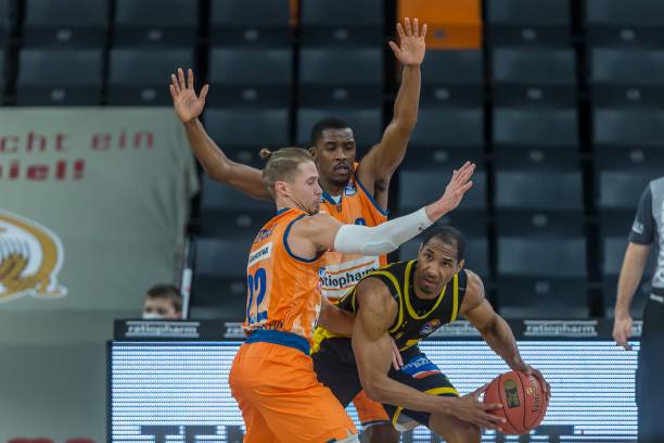 建队周期中 建队周期中